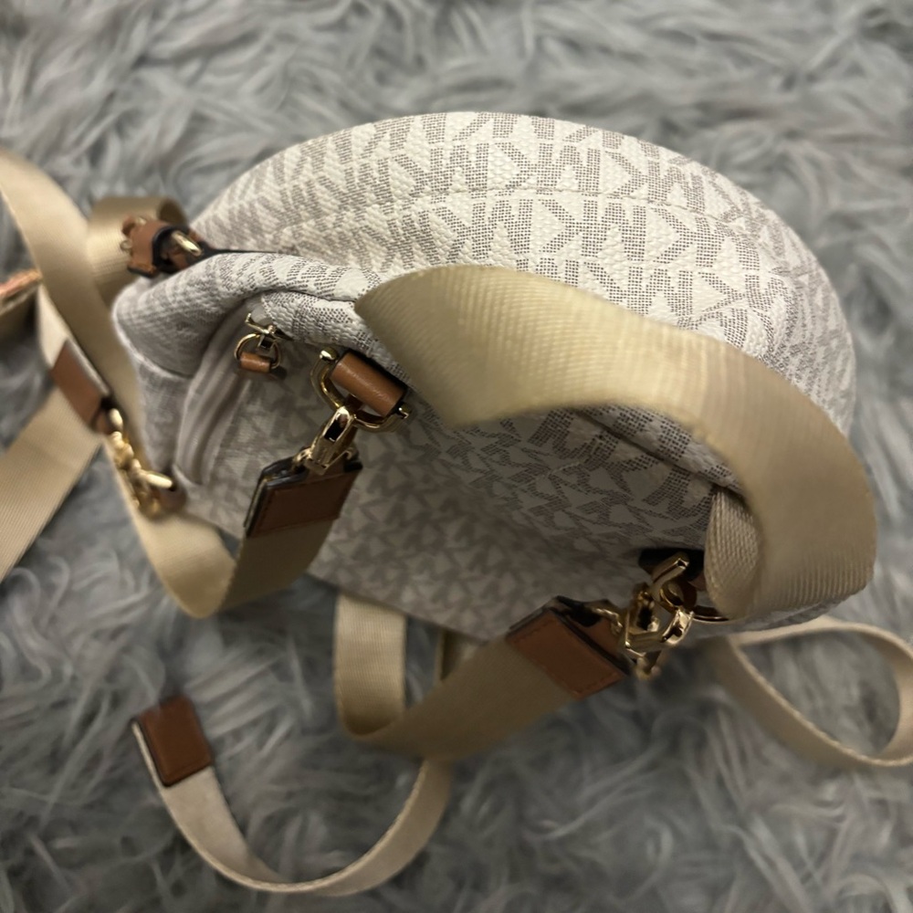 Michael Kors Mini Backpack Purse - Picture 3 of 5